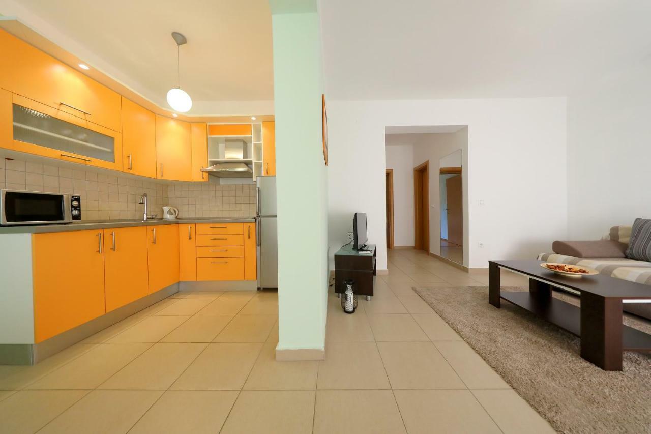 Luxury Villa Nada With Pool Петркане Екстериор снимка