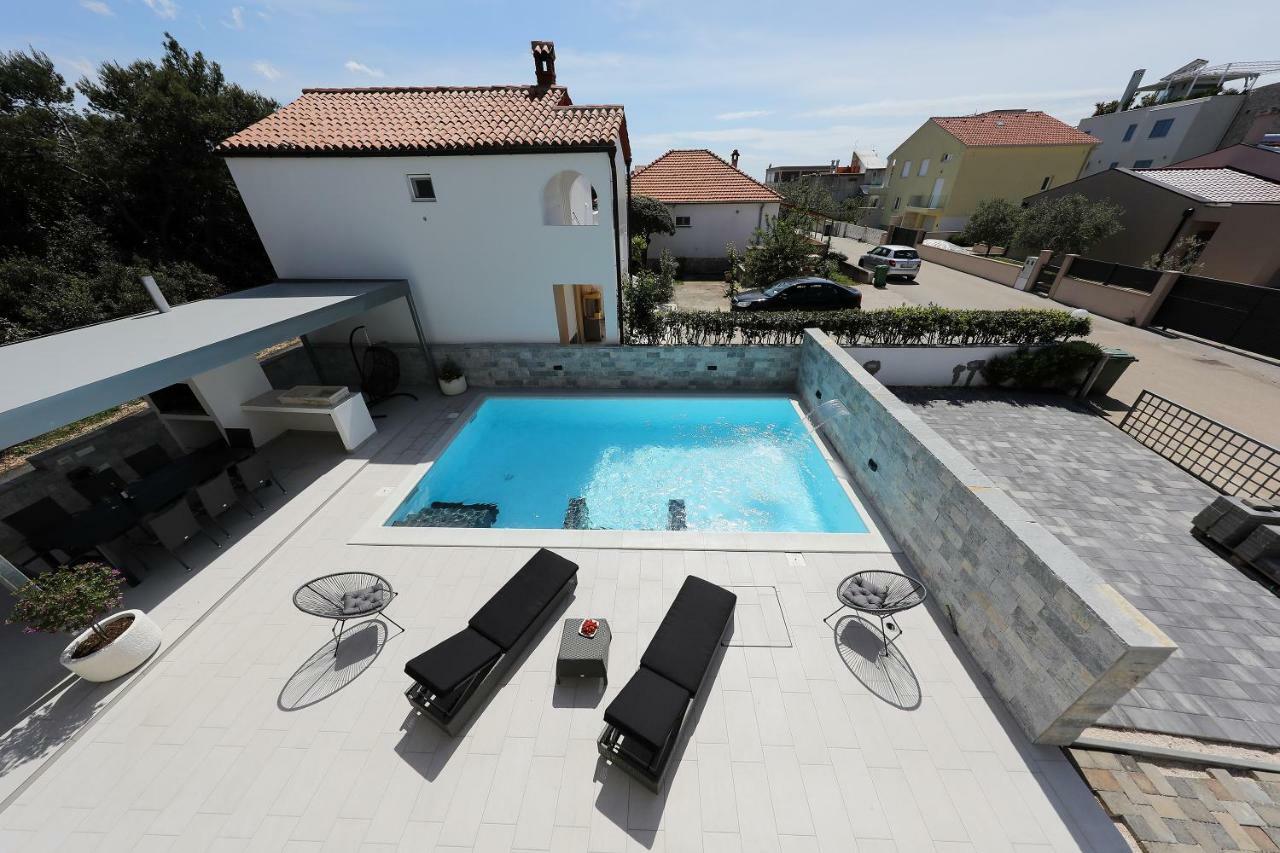 Luxury Villa Nada With Pool Петркане Екстериор снимка